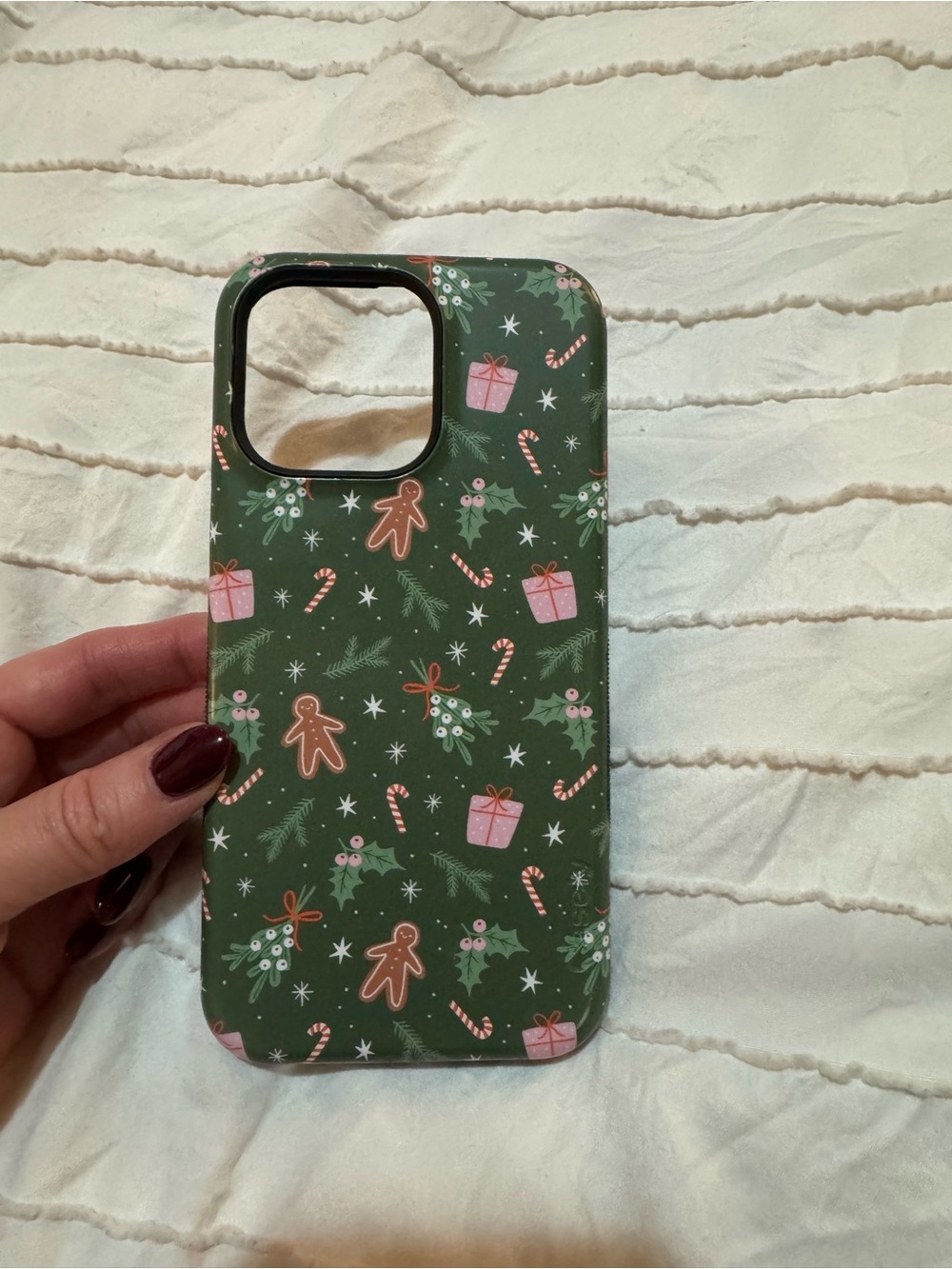 iPhone 15 pro max Green Holiday Print Phone Case - Unbranded